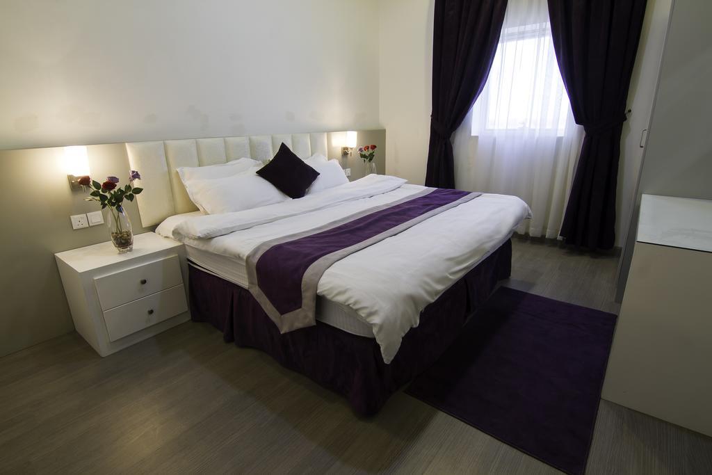 Rofan Hotel Suites Riadh Exterior foto