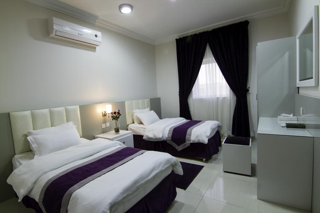 Rofan Hotel Suites Riadh Zimmer foto