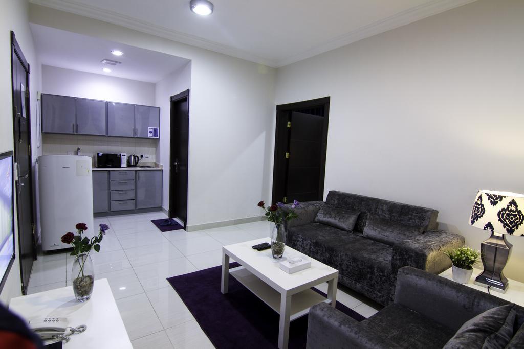 Rofan Hotel Suites Riadh Exterior foto