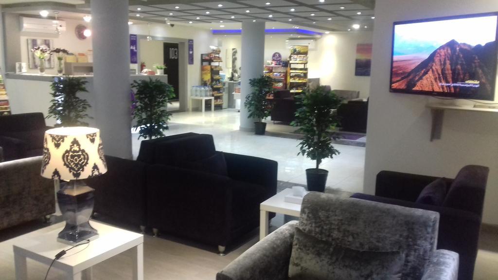 Rofan Hotel Suites Riadh Exterior foto